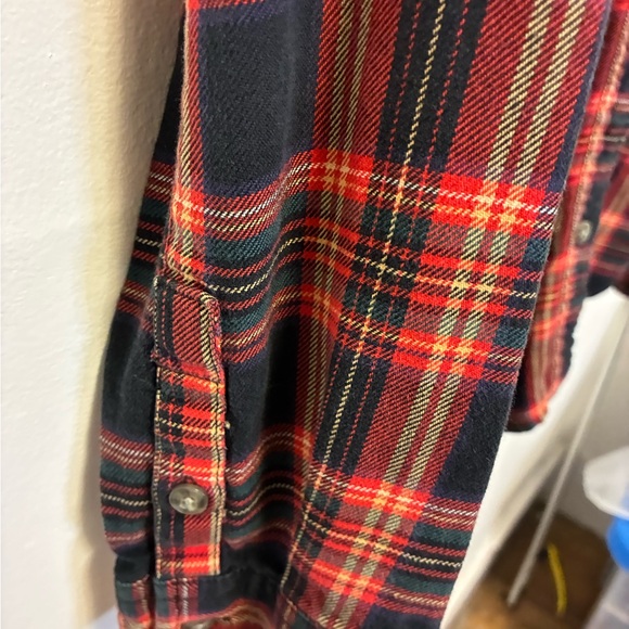 Vans Vintage Plaid Red and Black Button-Down Shirt - Picture 6 of 9